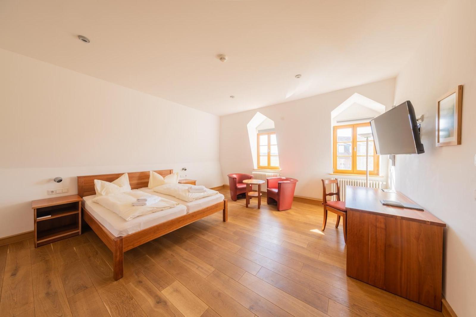 Biohotel Stiftsgut Wilhelmsgluecksbrunn Creuzburg Exteriör bild
